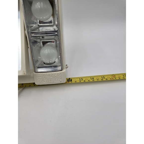 Vintage Make Up Vanity Rotating Mirror Lights And Magnification Contempo 1980s - Picture 7 of 8